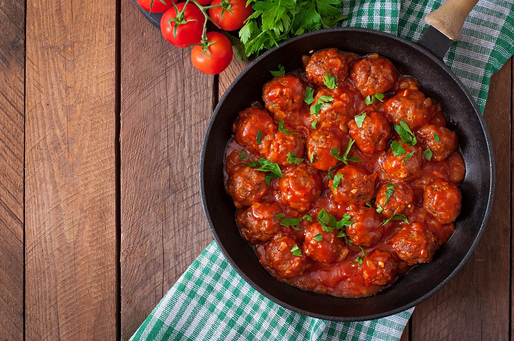 Meatballs in a frying pan